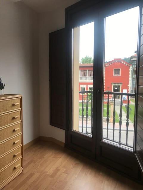 Apartamento Entero El Puente Onís Exteriör bild